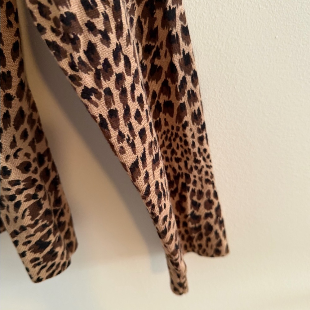 Vintage Talbots Mock Neck Animal Print Silk Camelhair Top Petite Medium CBK - Picture 6 of 10